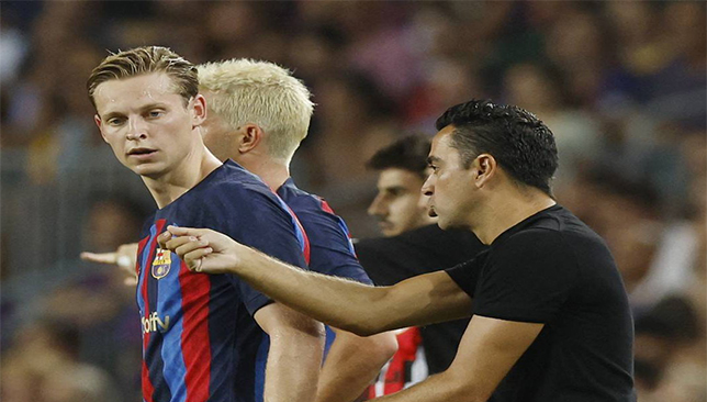 Frenkie De Jong et Xavi Hernandez (Getty Images)