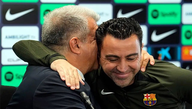 Joan Laporta Et Xavi Fc Barcelone (Getty)