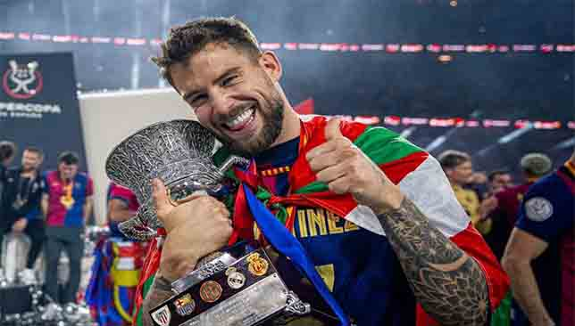 Iñigo Martínez tout proche de signer à Al-Nassr depuis le FC Barcelone